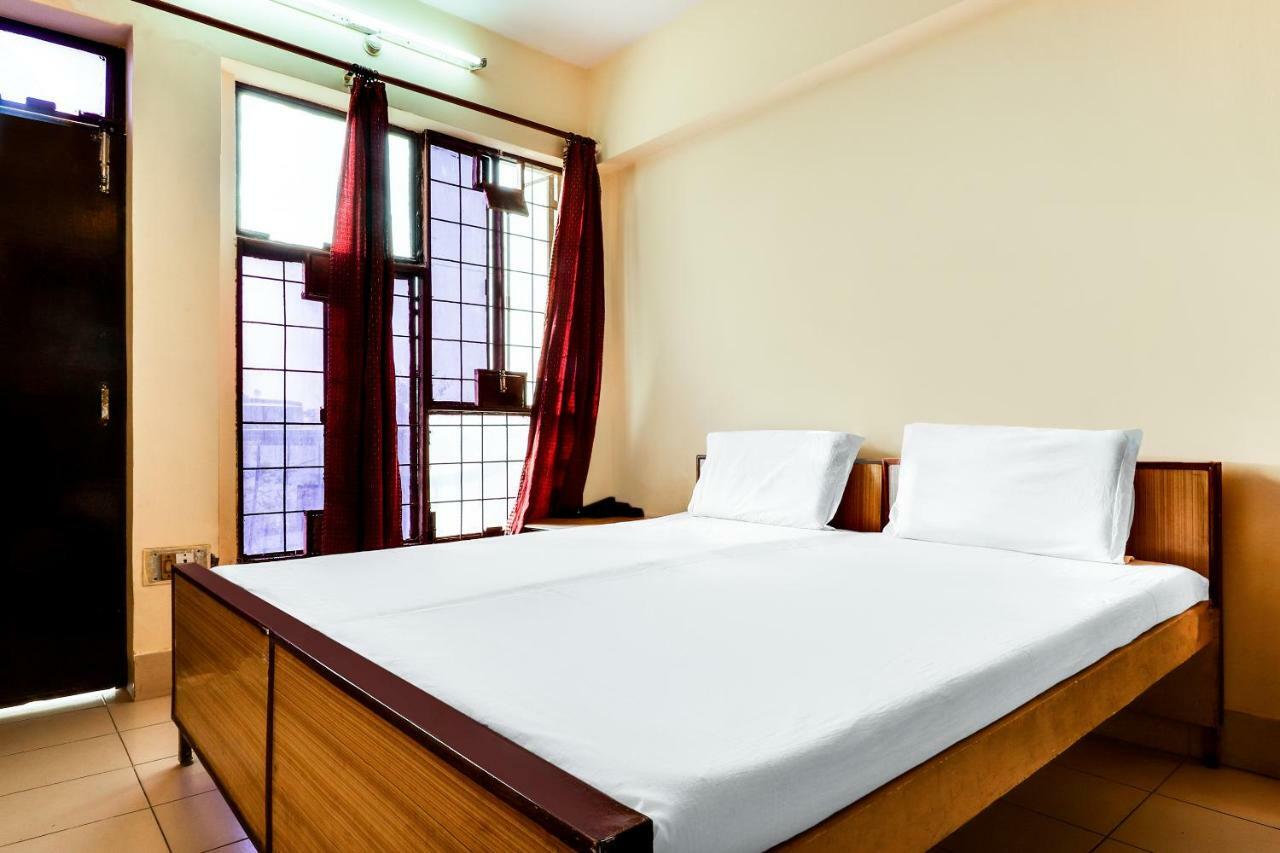 לקנאו Spot On 38567 Hotel Aryan מראה חיצוני תמונה
