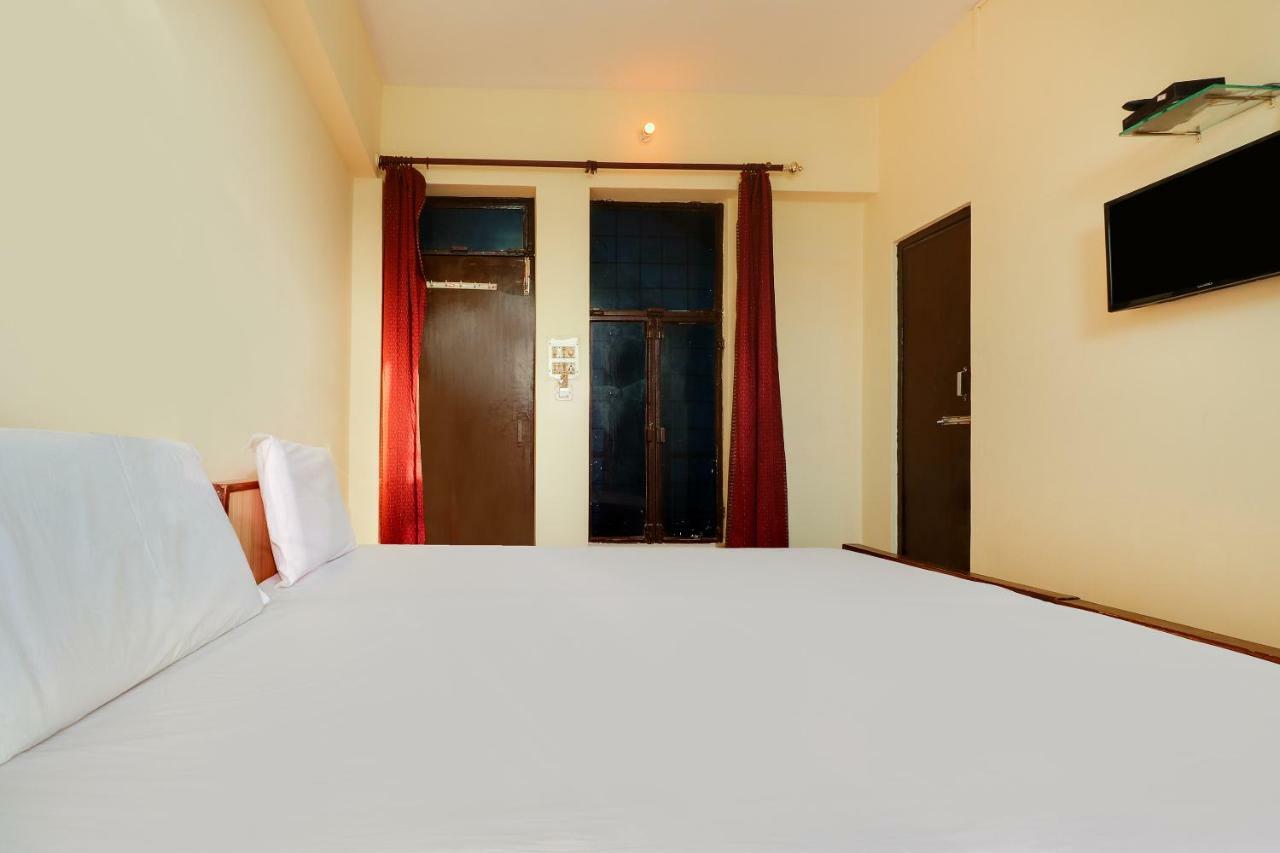 לקנאו Spot On 38567 Hotel Aryan מראה חיצוני תמונה