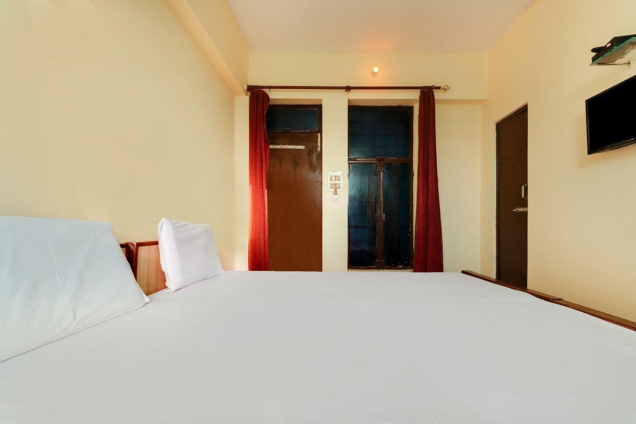 לקנאו Spot On 38567 Hotel Aryan מראה חיצוני תמונה