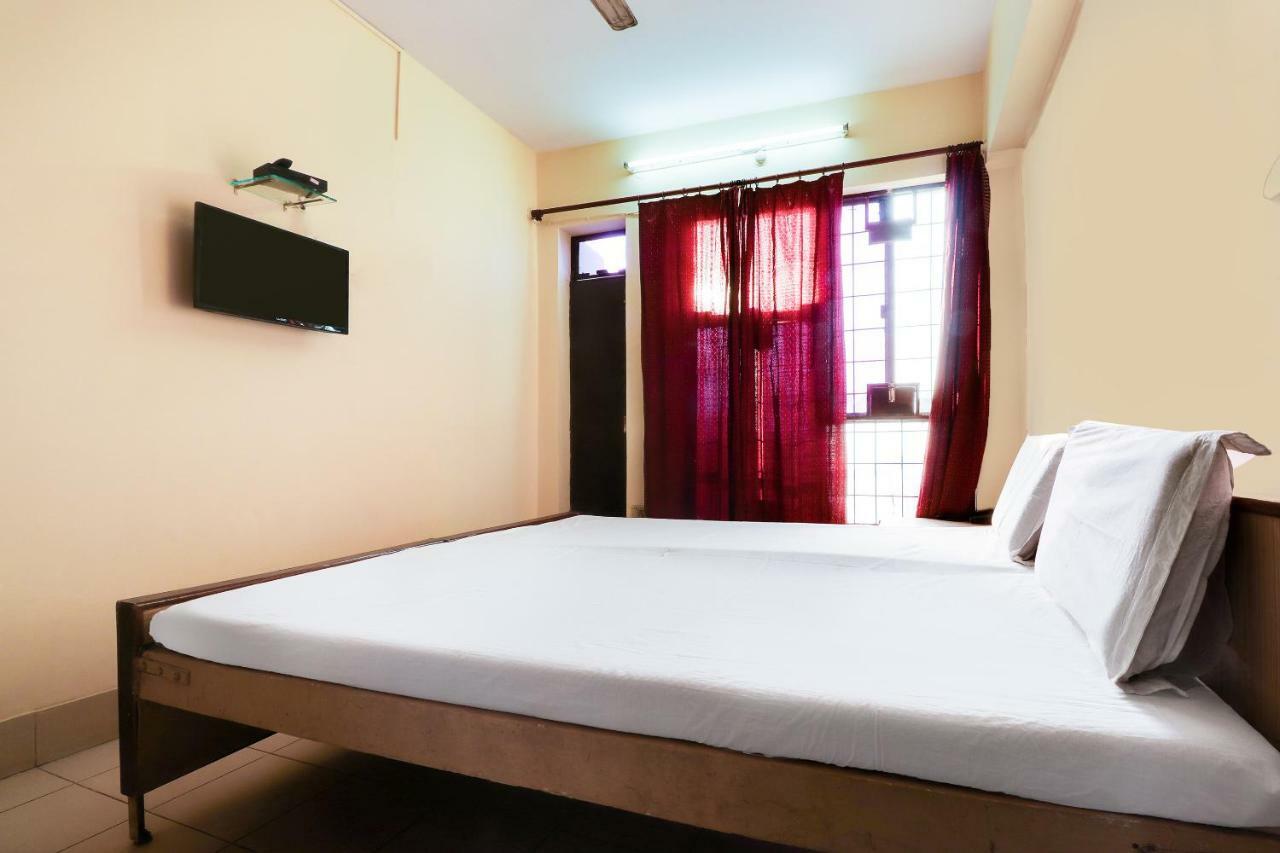 לקנאו Spot On 38567 Hotel Aryan מראה חיצוני תמונה